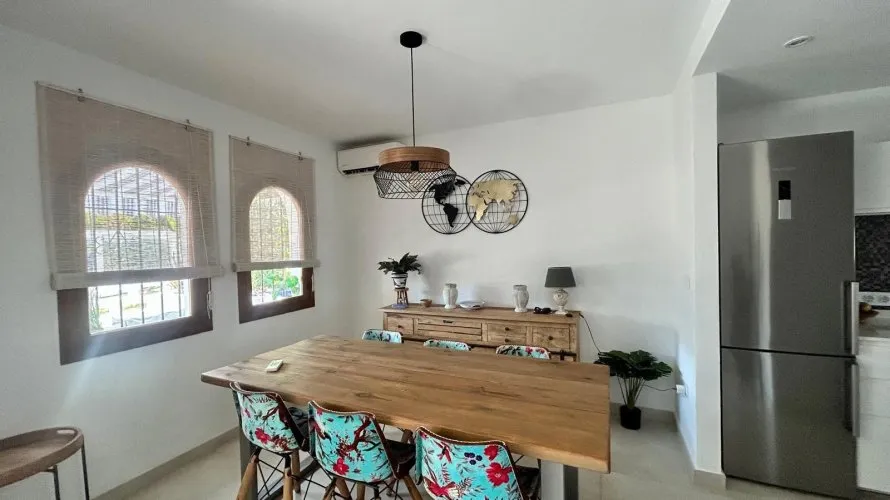 Bungalow de 3 chambres à L'Alfàs del Pi, Espagne No. 1525 № 1