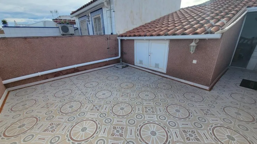 House de 1 chambre à Torrevieja, Espagne No. 1578 № 2
