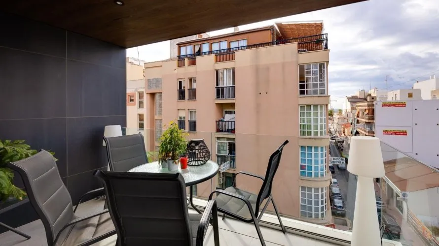 Apartment de 3 chambres à Torrevieja, Espagne No. 1484 № 24