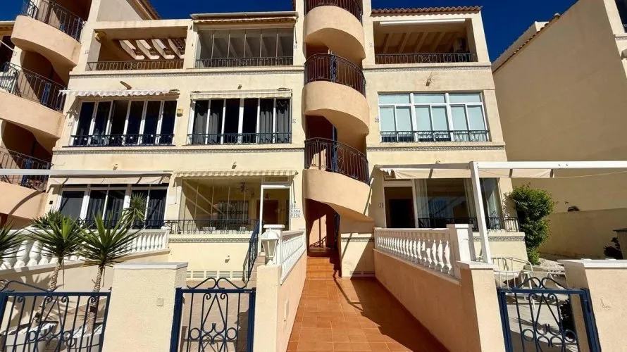 Apartment de 2 chambres à Orihuela, Espagne No. 1557 № 3