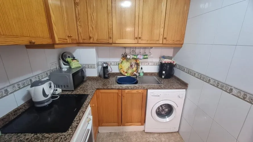 Apartment de 2 chambres à Torrevieja, Espagne No. 1558 № 12