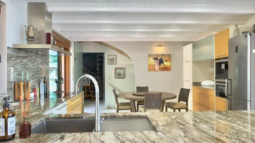 Villa de 4 chambres à La Pedrera, Espagne No. 1486 № 9