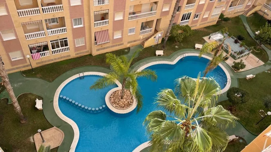 Apartment de 2 chambres à Torrevieja, Espagne No. 1551 № 28