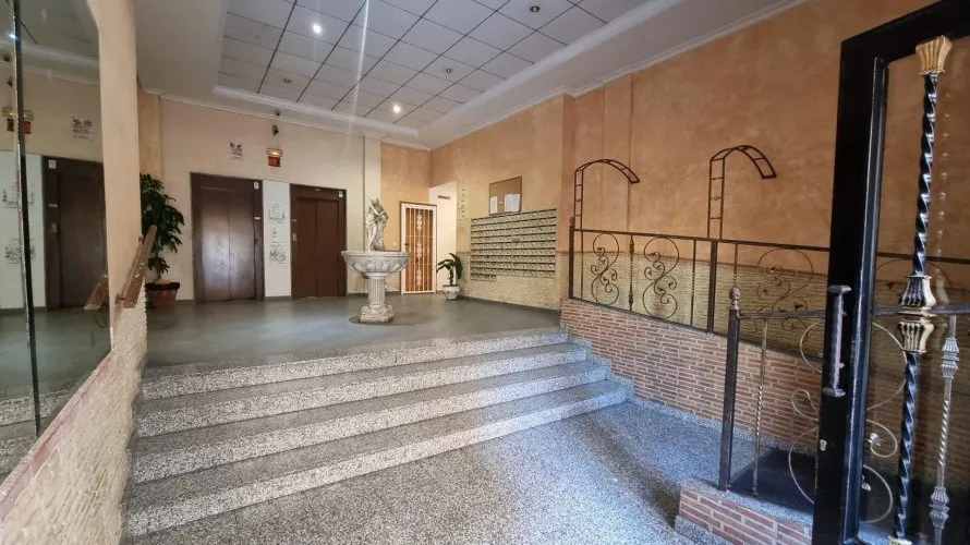 Apartment de 2 chambres à Torrevieja, Espagne No. 1558 № 17