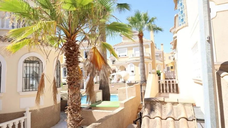 Apartment de 3 chambres à Campoamor, Espagne No. 1520 № 3