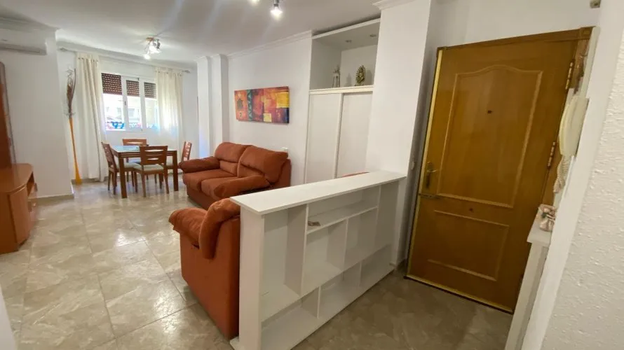 Apartment de 2 chambres à Torrevieja, Espagne No. 1563 № 13