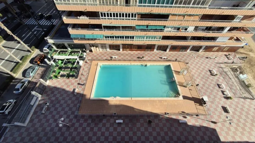 Apartment de 2 chambres à Torrevieja, Espagne No. 1487 № 14