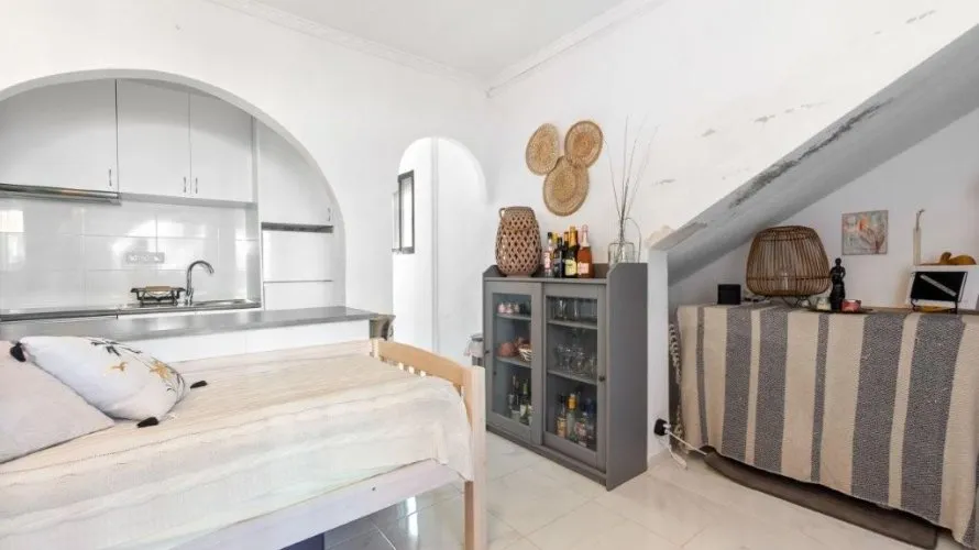 Bungalow de 1 chambre à Torrevieja, Espagne No. 1590 № 10