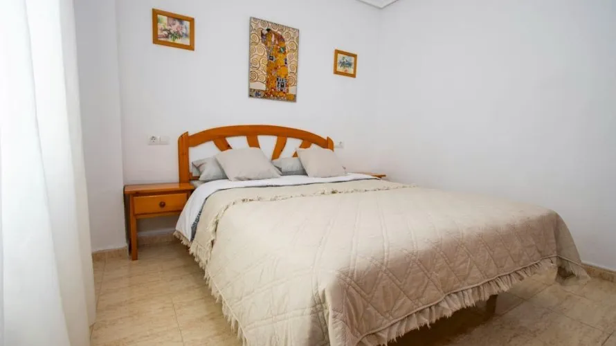 Apartment de 1 chambre à Torrevieja, Espagne No. 1609 № 9