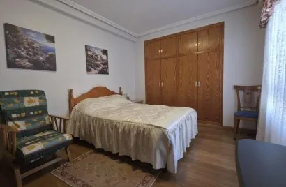 Apartment de 3 chambres à Torrevieja, Espagne No. 1646