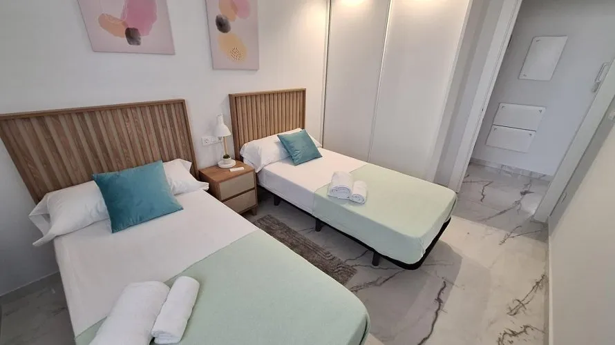 Apartment de 2 chambres à Torrevieja, Espagne No. 1669 № 9