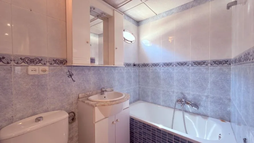 Apartment de 2 chambres à Alicante, Espagne No. 1677 № 11
