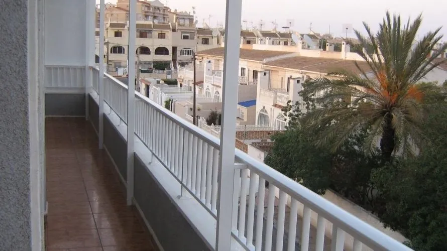 Apartment de 2 chambres à Torrevieja, Espagne No. 1644 № 5
