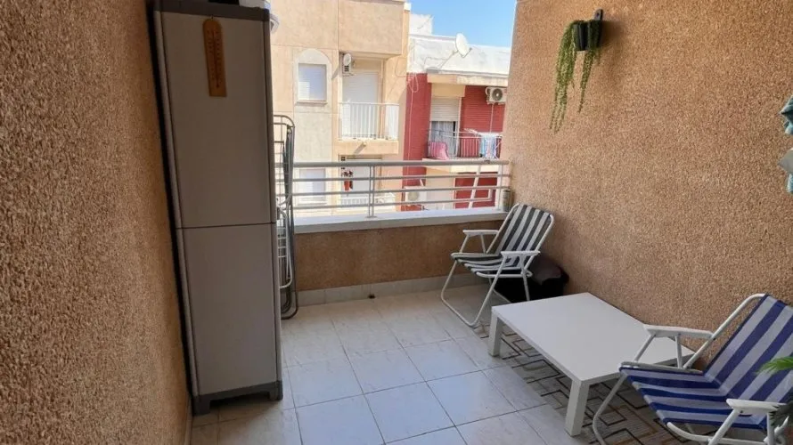 Apartment de 2 chambres à Torrevieja, Espagne No. 1659 № 5