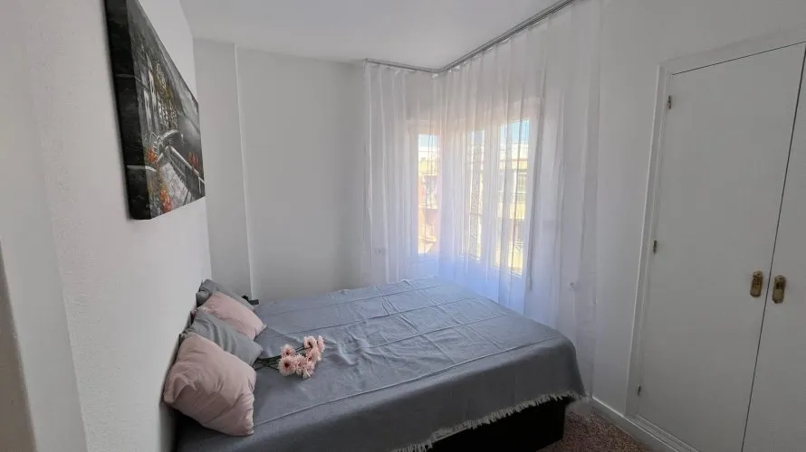 Apartment de 2 chambres à Torrevieja, Espagne No. 1659 № 11