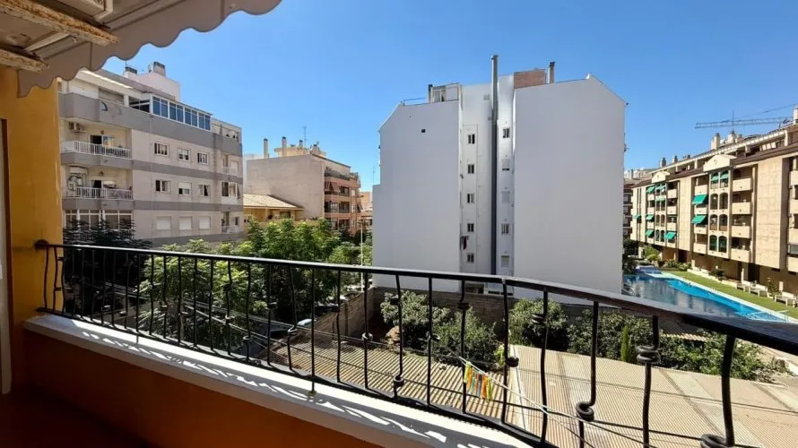 Apartment de 1 chambre à Torrevieja, Espagne No. 1788 № 14