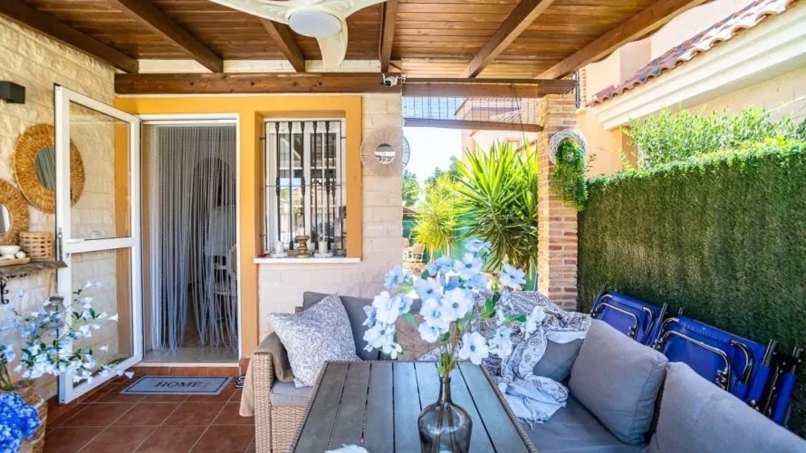 Villa de 3 chambres à Guardamar del Segura, Espagne No. 1771 № 5
