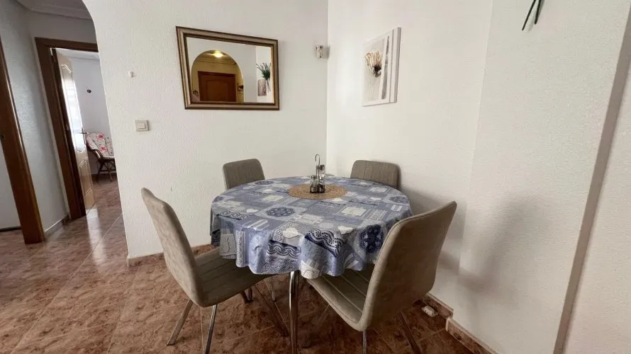 Apartment de 2 chambres à Torrevieja, Espagne No. 1706 № 12