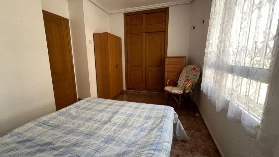 Apartment de 2 chambres à Torrevieja, Espagne No. 1706 № 5
