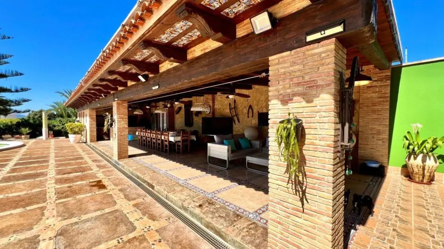 Villa de 4 chambres à Almoradi, Espagne No. 1754 № 18