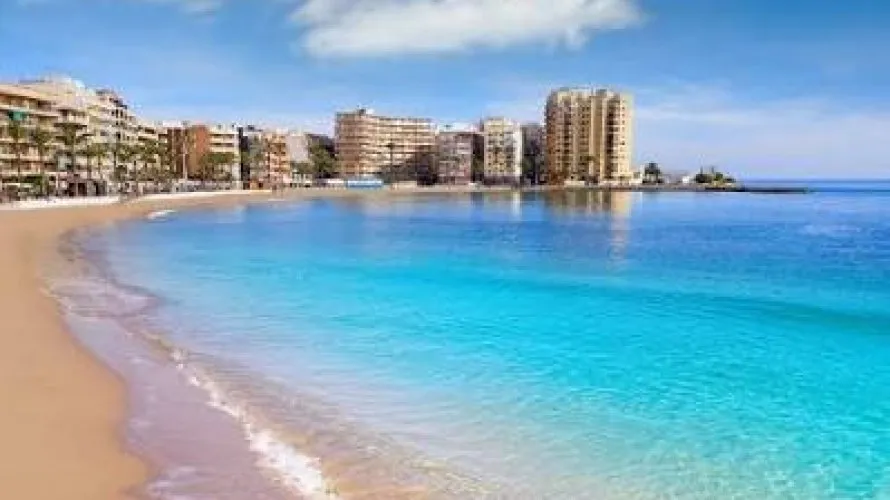 Apartment de 2 chambres à Torrevieja, Espagne No. 1789