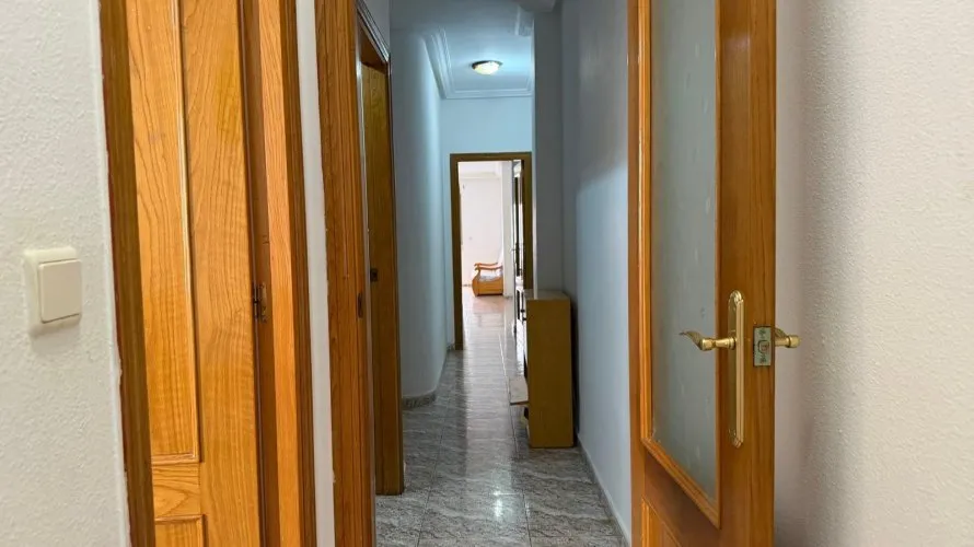 Apartment de 2 chambres à Torrevieja, Espagne No. 1747 № 4