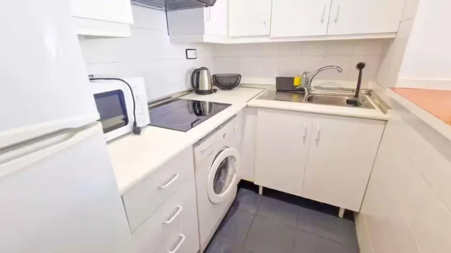 Apartment de 1 chambre à Torrevieja, Espagne No. 1746 № 6