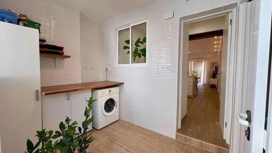 House de 95m² à Alicante, Espagne No. 1699 № 12