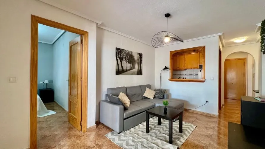 Apartment de 1 chambre à Torrevieja, Espagne No. 1755 № 7