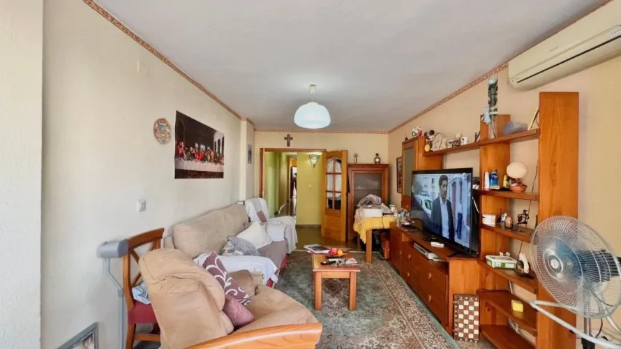 Apartment de 2 chambres à Torrevieja, Espagne No. 1828 № 14