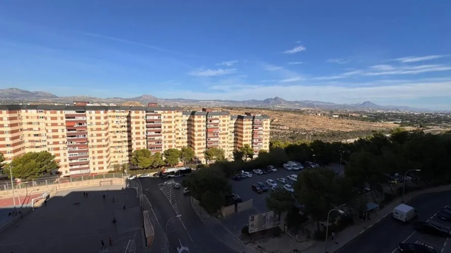 Apartment de 3 chambres à Alicante, Espagne No. 1817 № 1