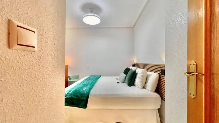 Apartment de 2 chambres à Torrevieja, Espagne No. 1804 № 3