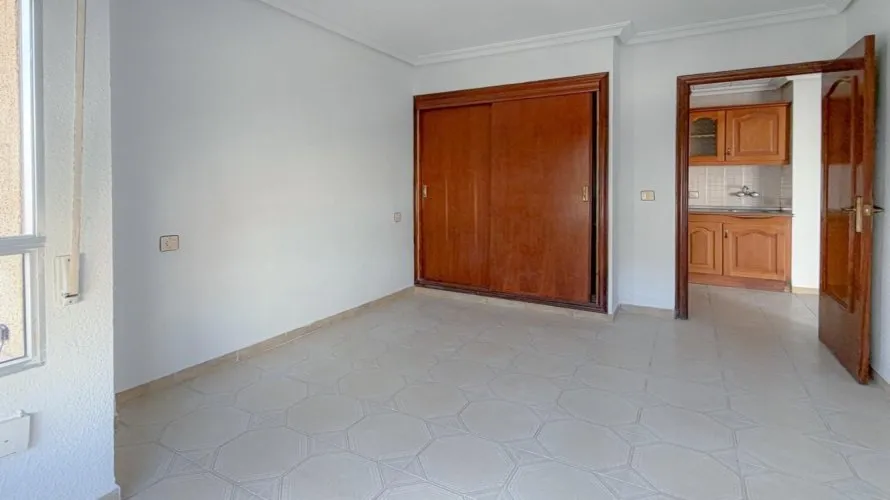 Apartment de 1 chambre à Torrevieja, Espagne No. 1844 № 5