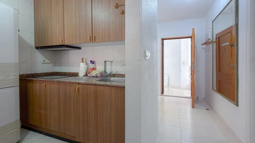 Apartment de 1 chambre à Torrevieja, Espagne No. 1840 № 15