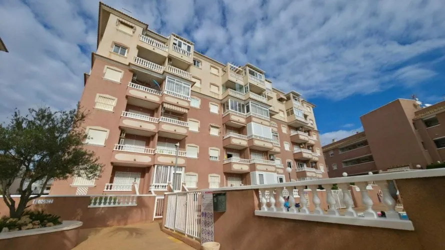 Apartment de 1 chambre à Torreblanca, Espagne No. 1830 № 3