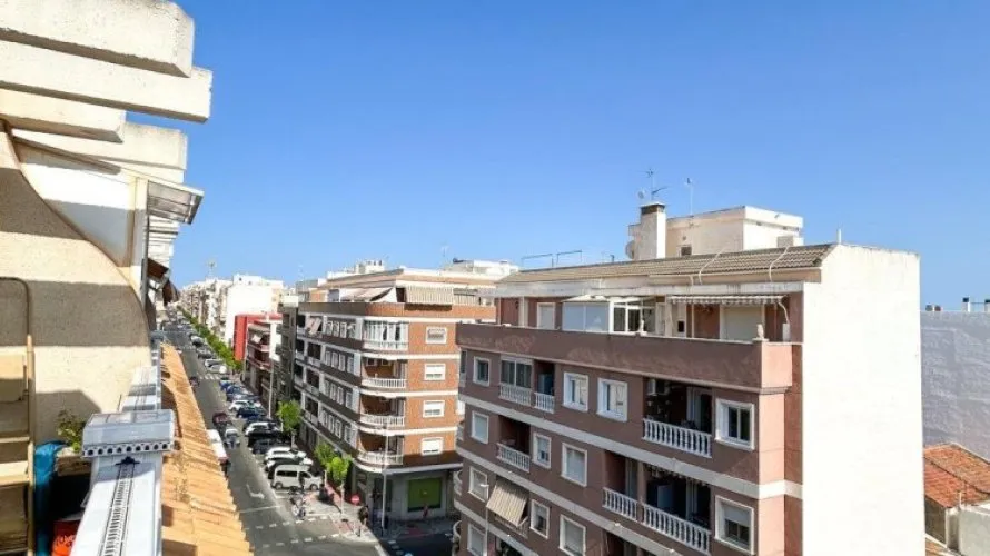 Penthouse de 1 chambre à Torrevieja, Espagne No. 1810 № 20