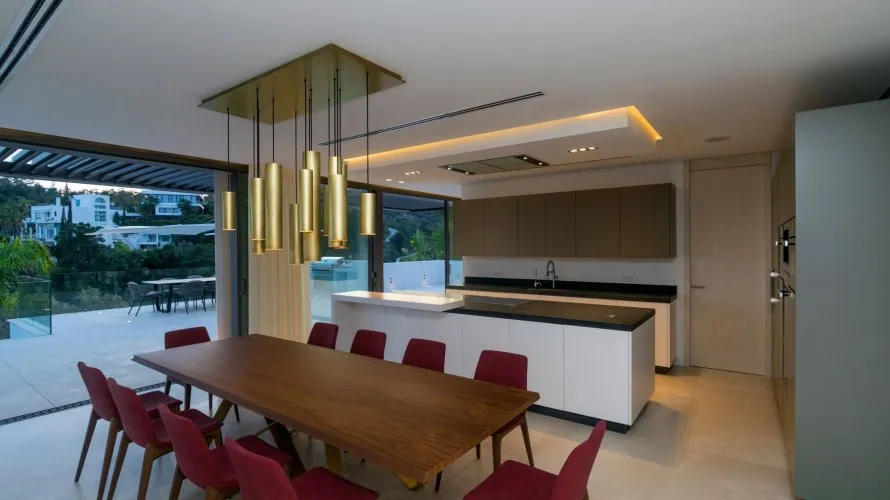 Вилла с 5 спальнями в  Бенахавис, Испания №153 № 4