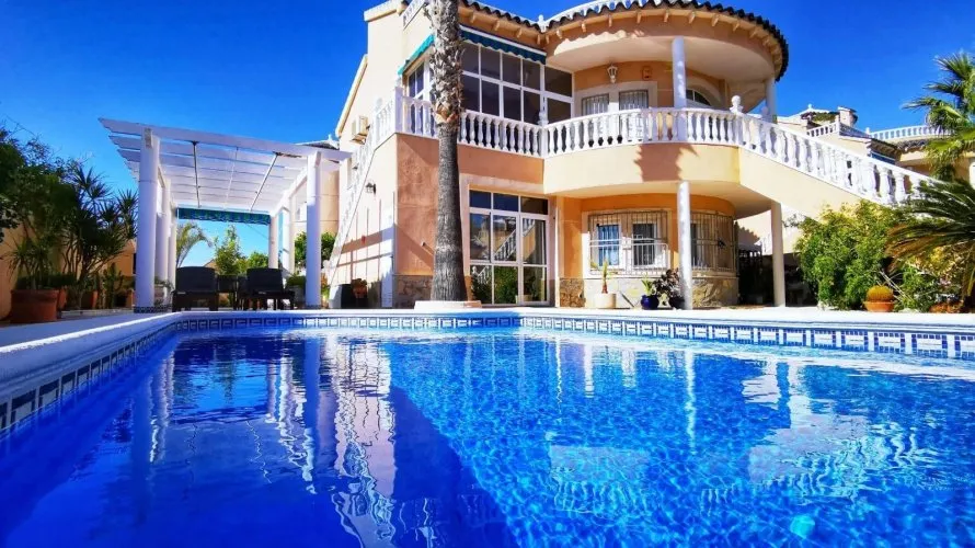 Квартира 256м² в Ла Флорида, Испания №1058
