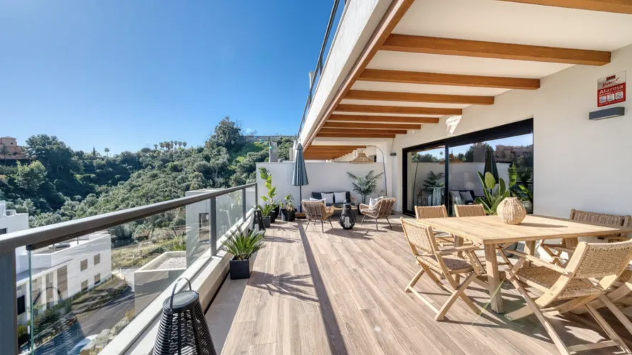 2 bedrooms apartment for sale , Marbella, Spain No. 412 № 10