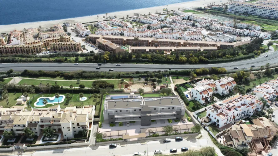 3 bedrooms apartment for sale , Casares, Spain No. 328 № 6