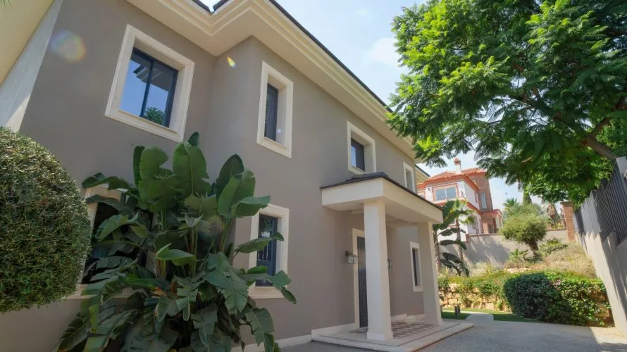 6 bedrooms villa for sale , Marbella, Spain No. 411 № 18