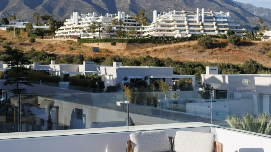 3 bedrooms penthouse for sale , Marbella, Spain No. 204 № 9