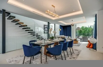 5 bedrooms house for sale , Cancelada, Spain No. 400