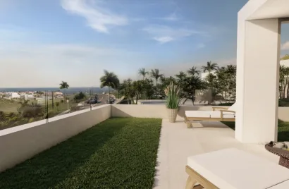 4 bedrooms house for sale , Estepona, Spain No. 348