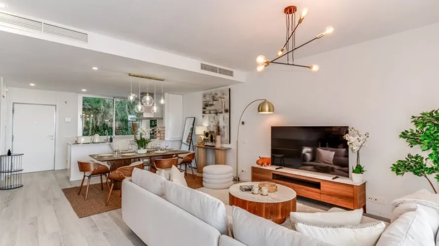 3 bedrooms townhouse for sale , Cancelada, Spain No. 401 № 5