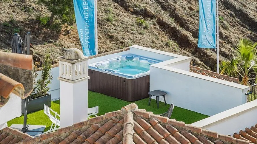 2 bedrooms apartment for sale , Benahavis, Spain No. 319 № 1