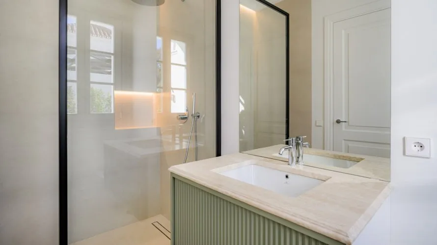 4 bedrooms villa for sale , Nueva Andalucia, Spain No. 276 № 9