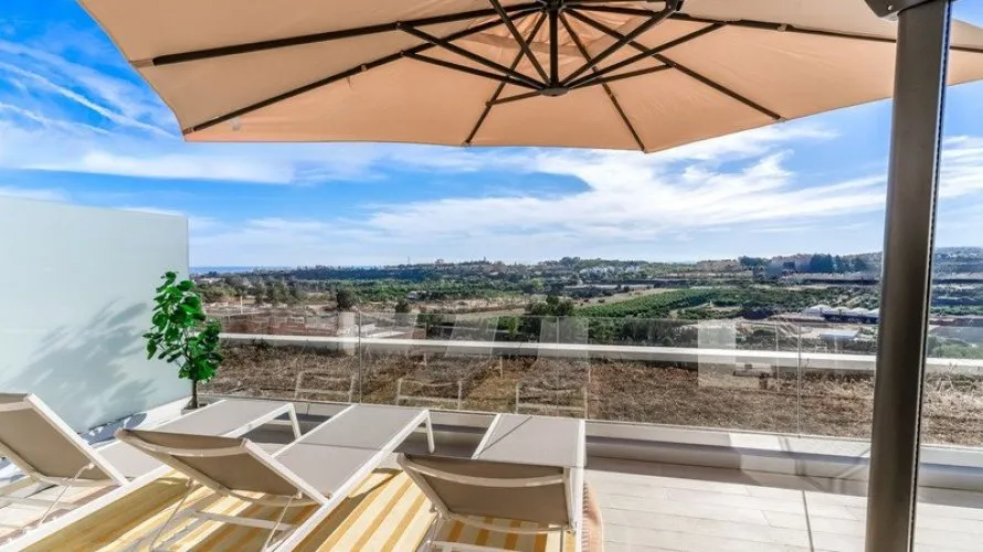 3 bedrooms townhouse for sale , Cancelada, Spain No. 401 № 23