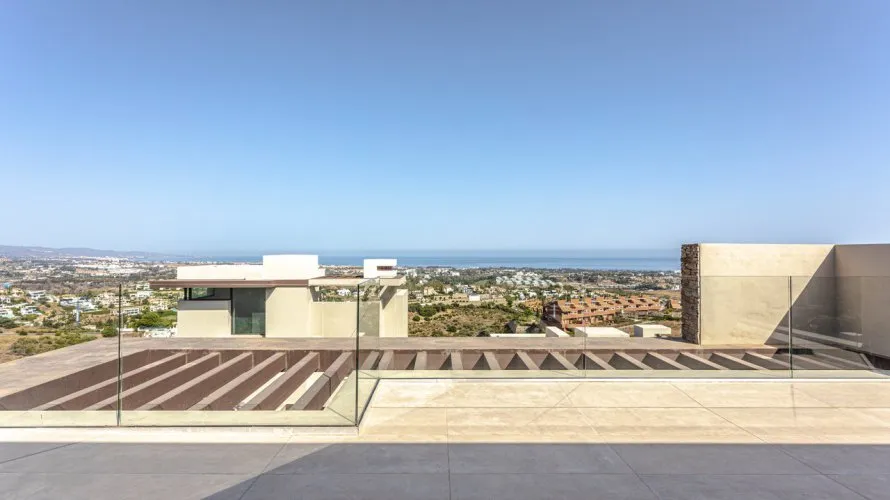 4 bedrooms villa for sale , Benahavis, Spain No. 194