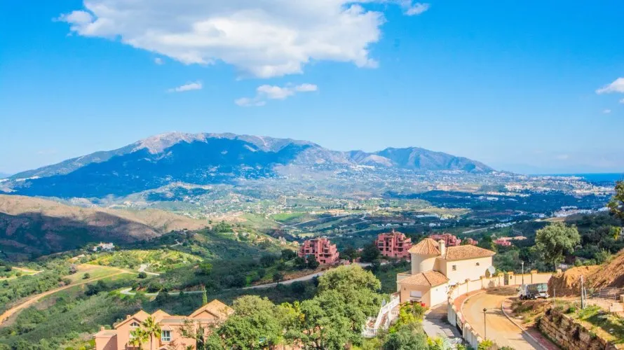 4 bedrooms villa for sale , Marbella, Spain No. 245 № 7